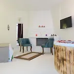 Hotel Tek Han Alaçatı
