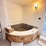 Tek Han Hotel Alaçatı