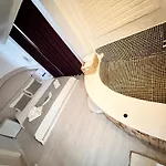 Tek Han Hotel