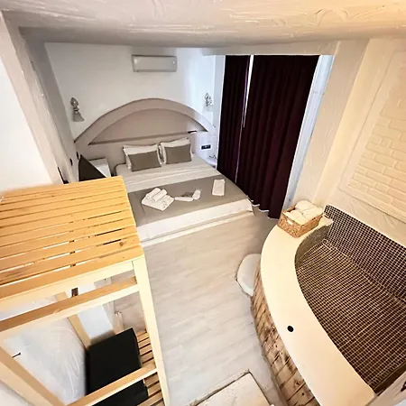 Tek Han Hotel Alaçatı